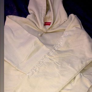 Supreme hoodie